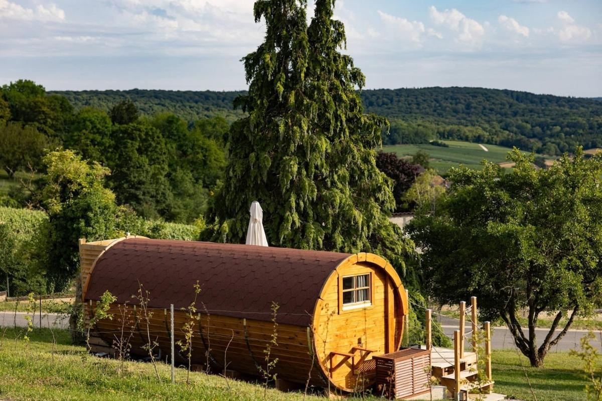 Nuit Insolite : Tonneau Enchante Cormoyeux Exterior photo